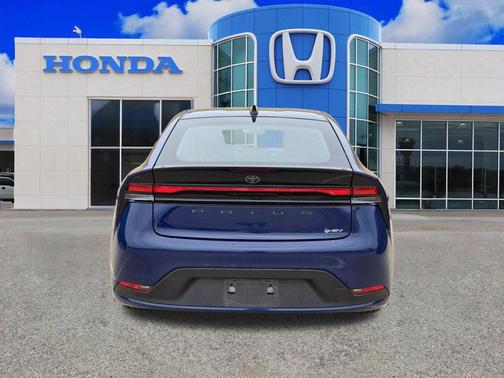 2026 Toyota Prius LE