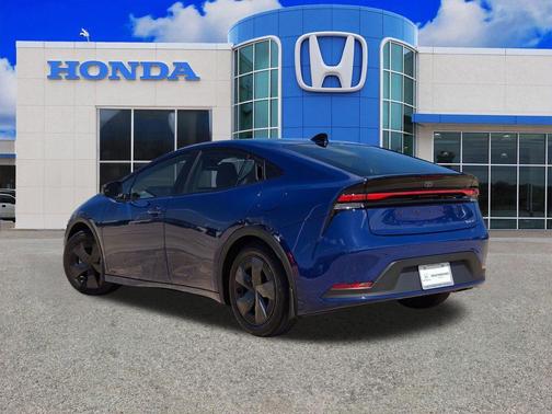 2026 Toyota Prius LE