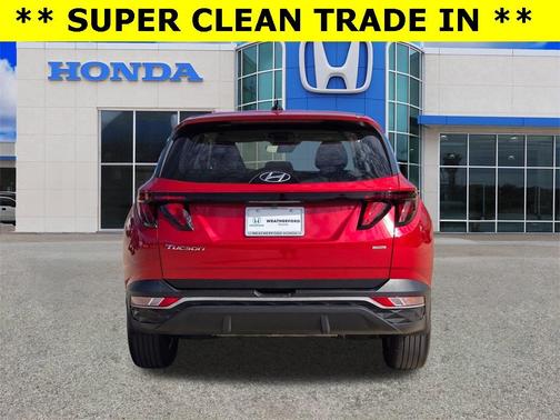 2023 Hyundai TUCSON SE