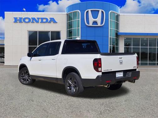 2023 Honda Ridgeline Sport