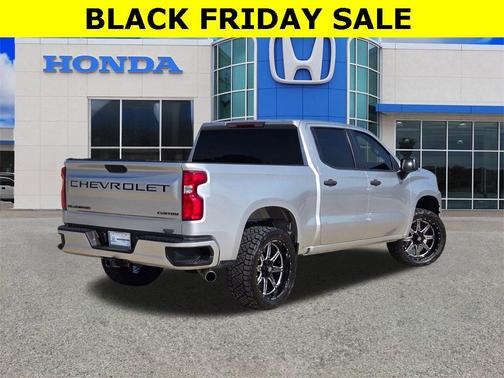 2020 Chevrolet Silverado 1500 Custom