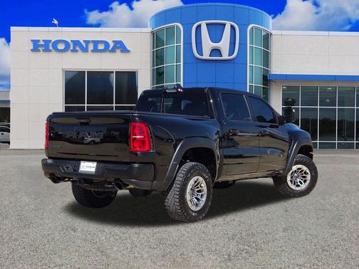 Diamond Black 2025 RAM 1500 RHO