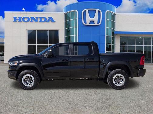 Diamond Black 2025 RAM 1500 RHO