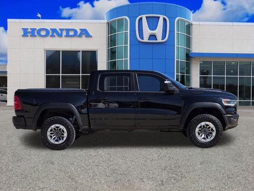 Diamond Black 2025 RAM 1500 RHO