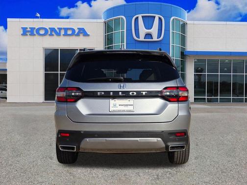 Silver 2026 Honda Pilot EX-L