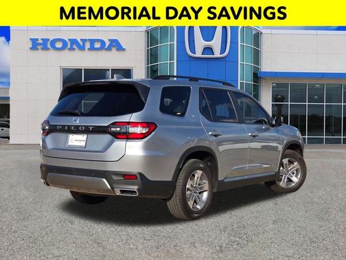 Silver 2026 Honda Pilot EX-L