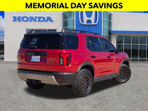 Radiant Red Metallic II 2026 Honda Passport TrailSport