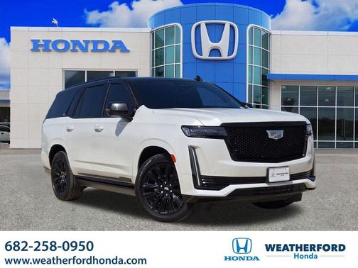 Crystal White Tri-Coat 2023 Cadillac Escalade Sport Platinum