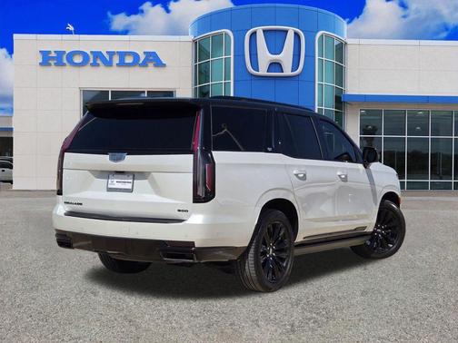 Crystal White Tri-Coat 2023 Cadillac Escalade Sport Platinum