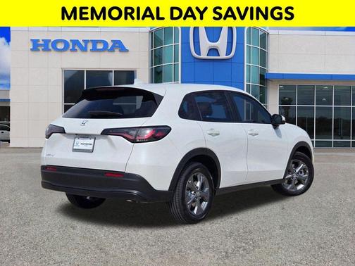 White 2026 Honda HR-V LX