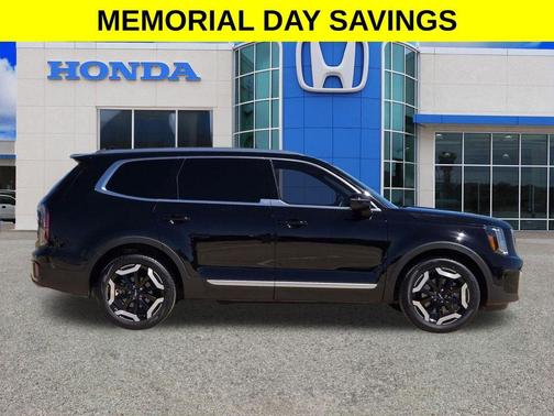 Ebony Black 2024 Kia Telluride EX