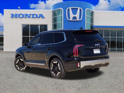 Ebony Black 2024 Kia Telluride EX