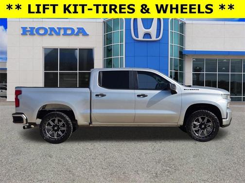 2020 Chevrolet Silverado 1500 Custom