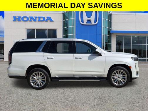 Crystal White Tri-Coat 2023 Cadillac Escalade Premium Luxury