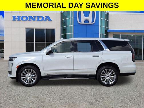 Crystal White Tri-Coat 2023 Cadillac Escalade Premium Luxury