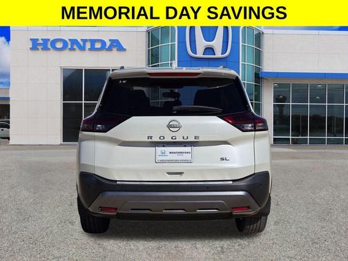 White 2023 Nissan Rogue SL