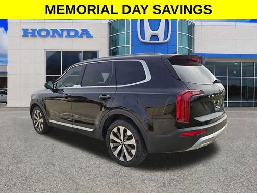Ebony Black 2020 Kia Telluride S