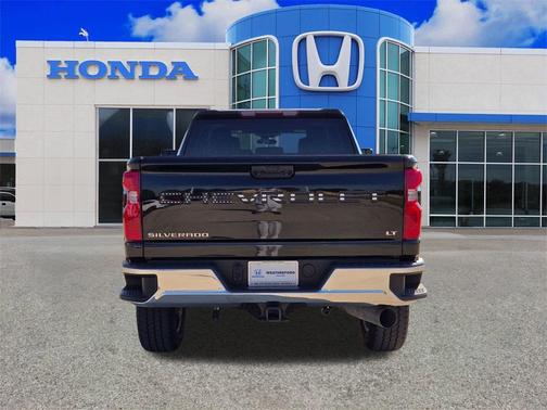 2024 Chevrolet Silverado 2500 LT