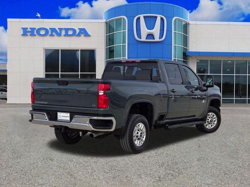 2025 Chevrolet Silverado 2500 LT