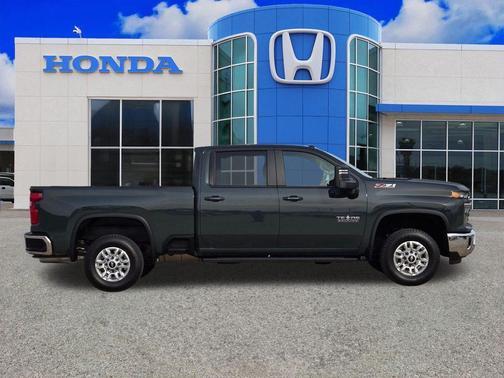 Cypress 2025 Chevrolet Silverado 2500 LT