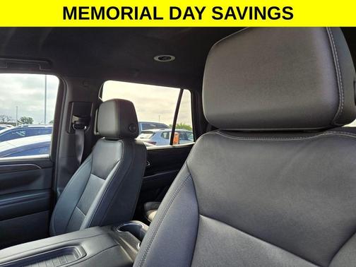 Black 2022 Chevrolet Tahoe Z71