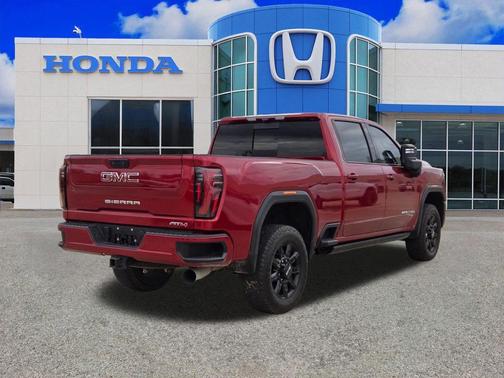 2024 GMC Sierra 2500 AT4