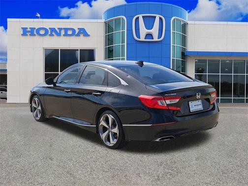 2019 Honda Accord Touring 2.0T