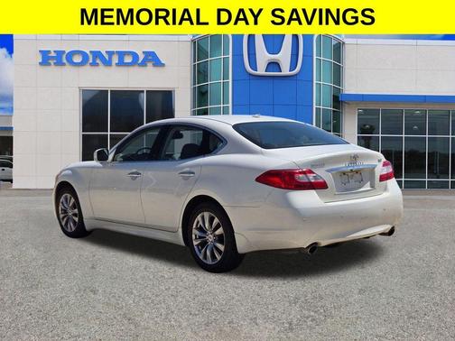Moonlight White 2013 INFINITI M37 Base