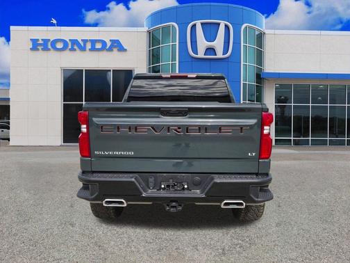 Cypress 2025 Chevrolet Silverado 1500 LT Trail Boss