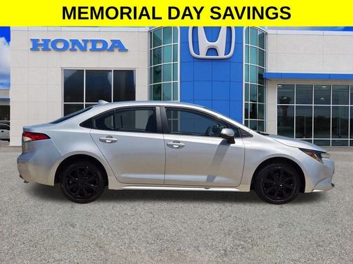 Classic Silver Metallic 2024 Toyota Corolla LE