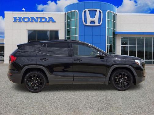 Ebony Twilight Metallic 2019 GMC Terrain SLT