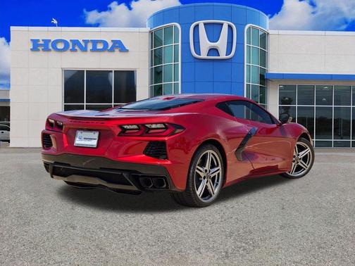 Red Mist Metallic Tintcoat 2026 Chevrolet Corvette Stingray w/3LT