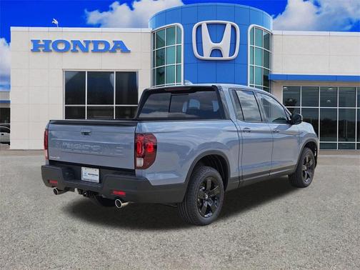 2025 Honda Ridgeline Black Edition