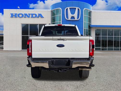 2025 Ford F-250 Lariat