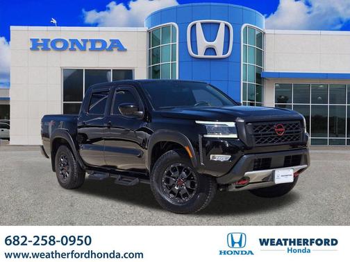 Black 2023 Nissan Frontier PRO-4X