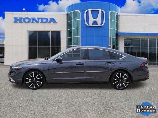 2024 Honda Accord Hybrid Touring