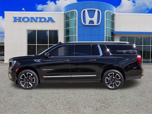 2024 GMC Yukon XL Denali