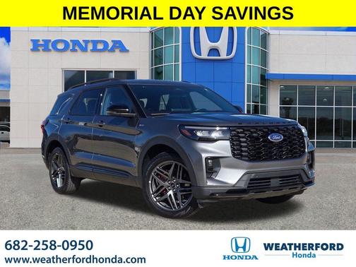 Gray Metallic 2025 Ford Explorer ST-Line