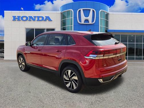 2024 Volkswagen Atlas Cross Sport 2.0T SE w/Technology