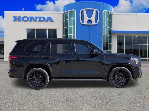 2024 Toyota Sequoia Platinum