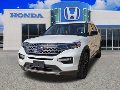 Star White 2021 Ford Explorer Limited
