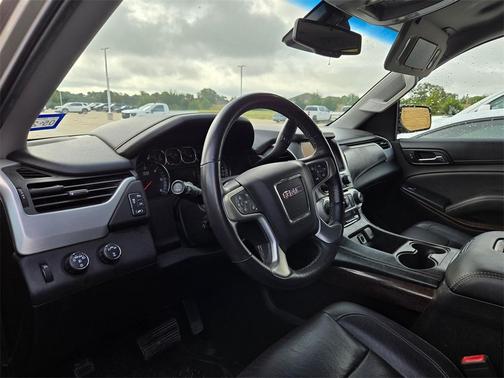 2017 GMC Yukon XL SLT
