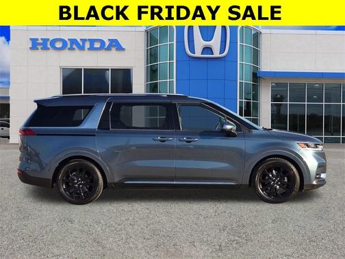 2024 Kia Carnival SX Prestige