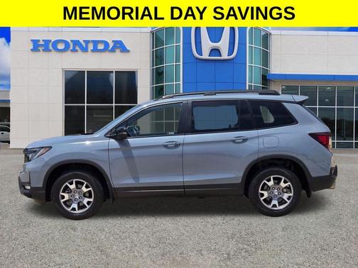 Sonic Gray Pearl 2022 Honda Passport TrailSport
