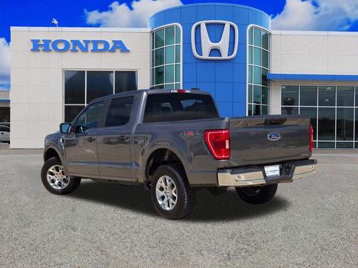 Carbonized Gray Metallic 2023 Ford F-150 XLT