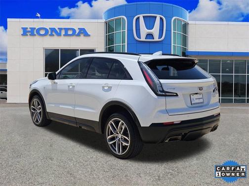 2023 Cadillac XT4 Sport