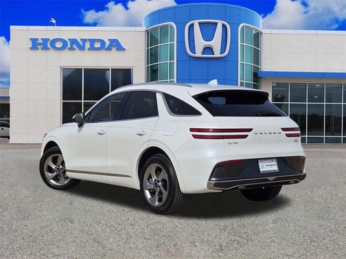 2026 Genesis GV70 2.5T