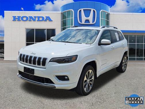 2019 Jeep Cherokee Overland