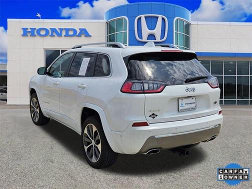 2019 Jeep Cherokee Overland