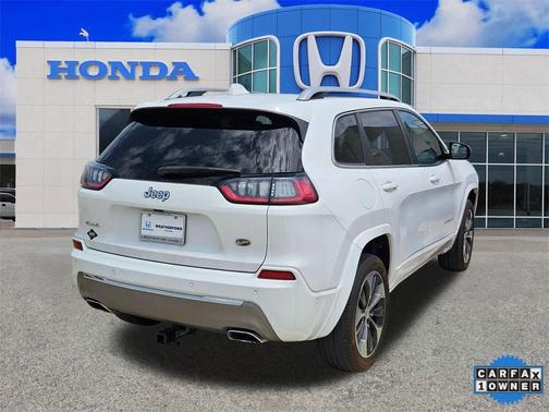 2019 Jeep Cherokee Overland
